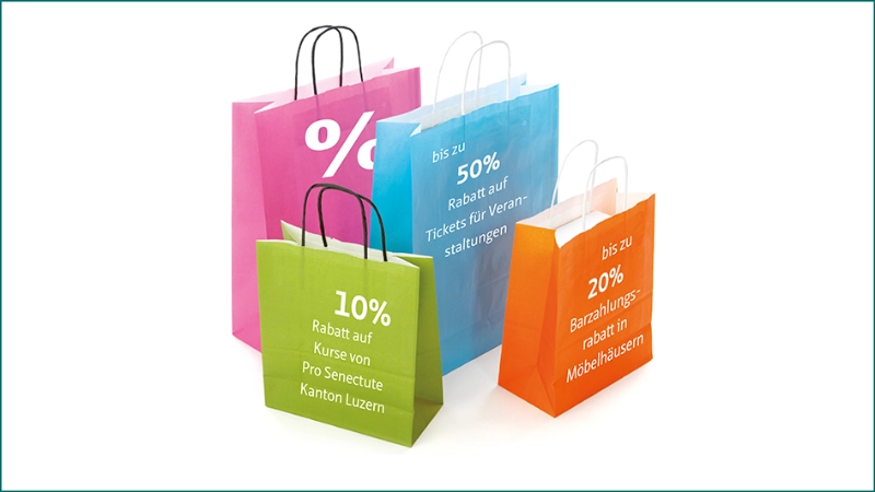 Taschen mit SALE geschrieben