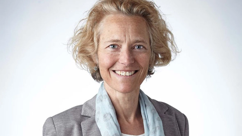 Portrait von Andrea Ramseier, Bereichlseiterin Treuhand+Steuern Pro Senectute Kanton Luzern. 