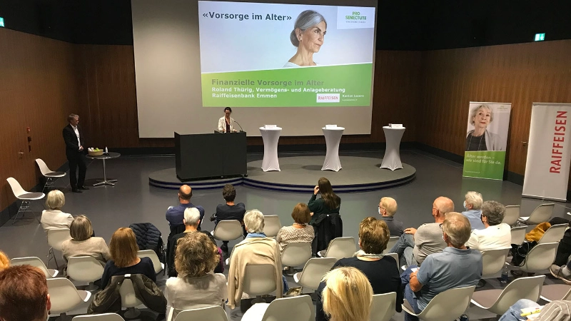 Infoveranstaltung im LZ Auditorium.